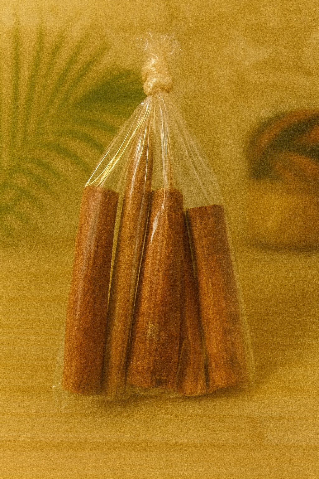 5 tiges de cannelle des Antilles